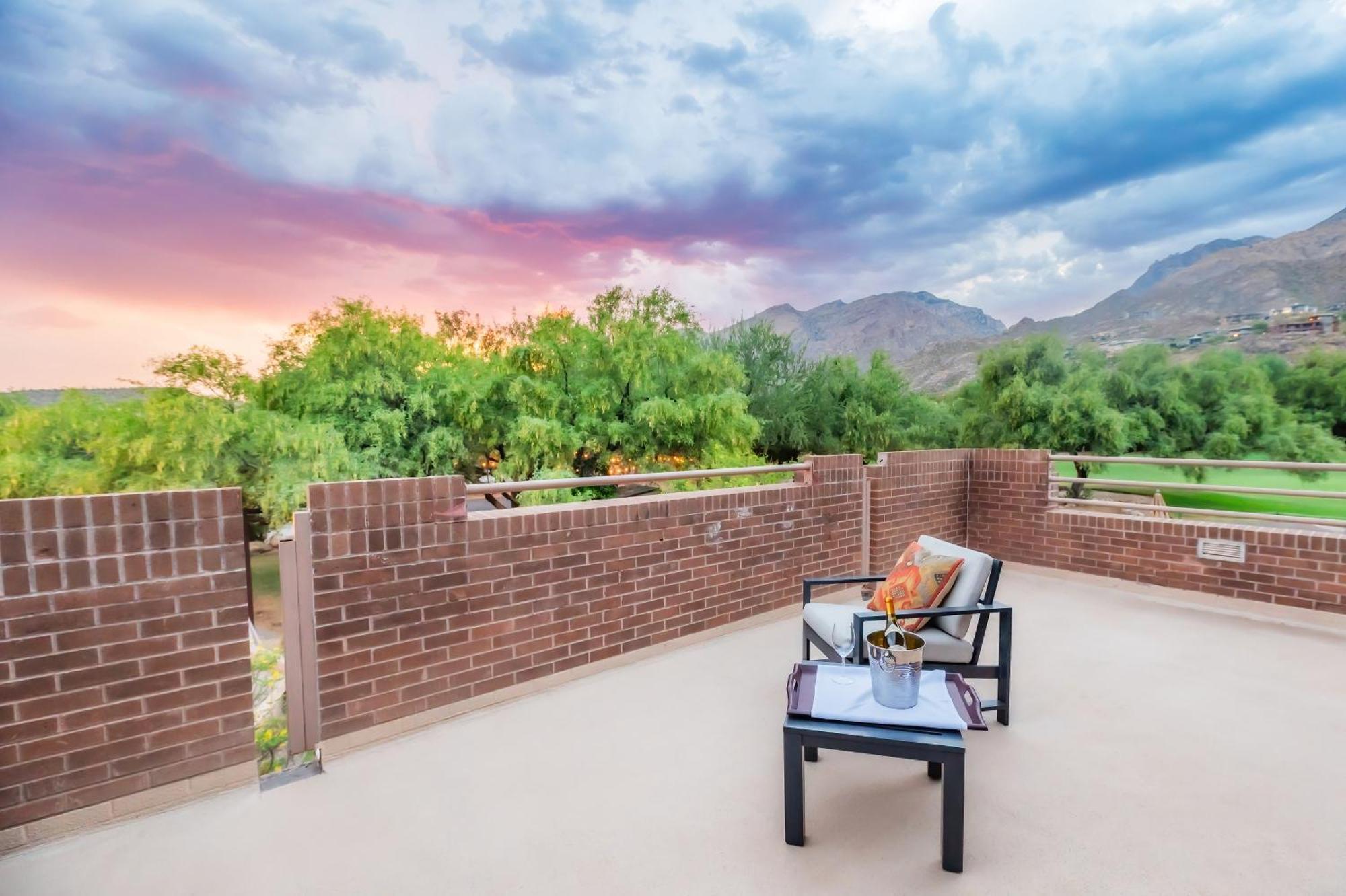 The Lodge At Ventana Canyon Mount Lemmont Exterior photo
